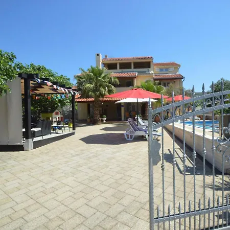 Apartamento Friedrich-1 By Interhome