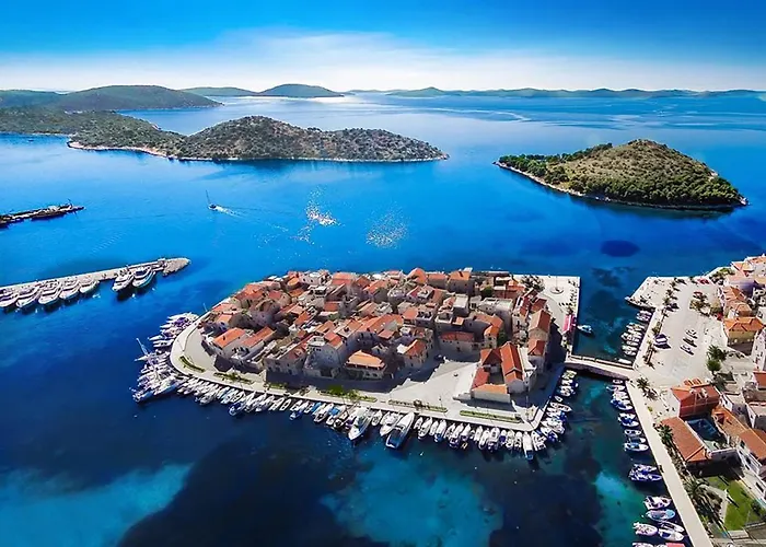 Friedrich-1 By Interhome Tribalj